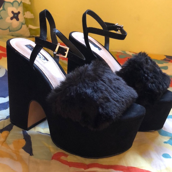 Top Shop fluffy platform sandals size 37 - Picture 1 of 3